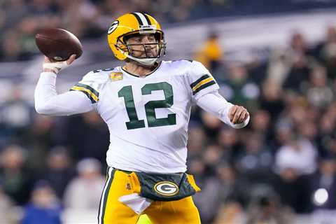 Aaron Rodgers To Speak at Denver Psychedelics Conference