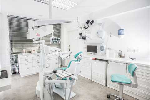 Standard post published to Symeou Dental Center at April 20, 2023 10:00