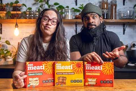 Andrew tries MUSHROOMS!  Meati Foods Mushroom Root Protein Review & Taste Test