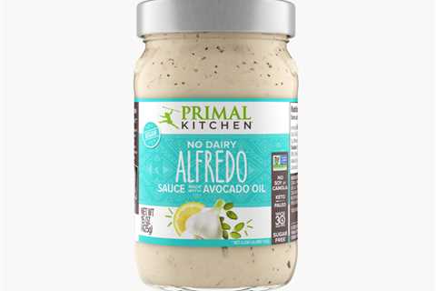 10 Best & Worst Alfredo Sauces on Grocery Shelves, According to Dietitians