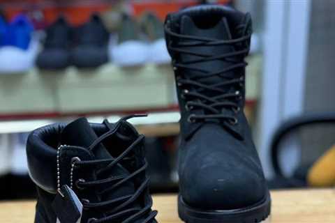 Taking it back to Old School  📌 Timberland Boots 📌 Sizes 39-45 📌 KES. 4,200 ☎️…