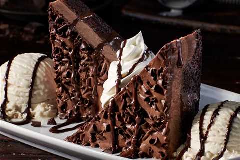 Indulge Your Sweet Tooth: Top 10 Restaurant Chains for Chocolate Cake Lovers