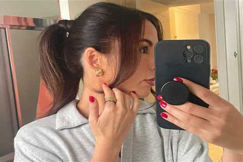 Revolutionary Hair Hack Boosts Confidence with Simple Elegance