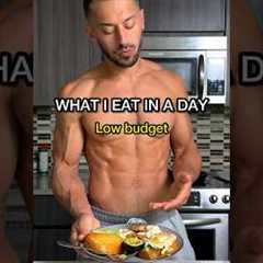 How To EAT HEALTHY on a LOW BUDGET