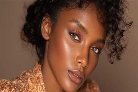 Adapting Your Everyday Makeup Routine for Different Skin Types